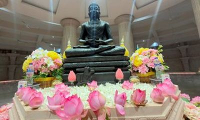 Private Guided Vaishali Day Tour from Bodhgaya
