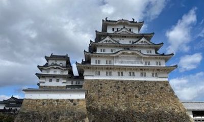 Private full-day guided tour of Himeji and Kobe