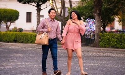 Professional Session through the Colonial Streets of Antigua Guatemala
