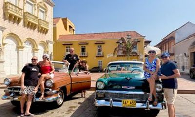 Private Cartagena Classic Car Airport Transfer