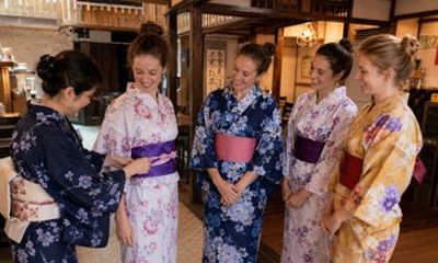 Yukata Dressing Workshop in Kyoto with Take Home Set