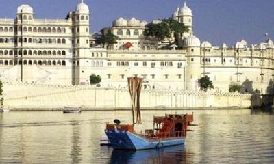 Golden Triangle Tour with Udaipur 6 Days of Culture and Adventure