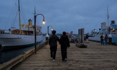 Halifax Ghost Tour Haunted Downtown and Harbour by Night
