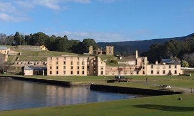 Port Arthur and Tasman Peninsula Private Charter Day Tour