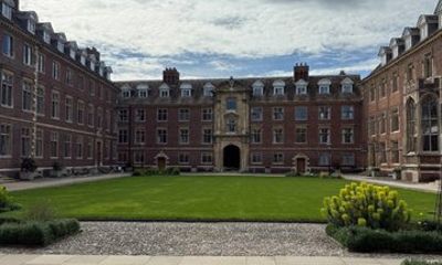 Wren to Waterhouse: A Self-Guided Cambridge Tour