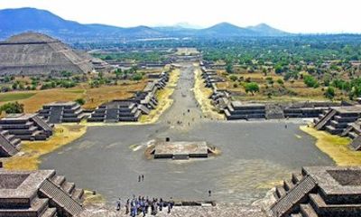 Teotihuacan Private Tour: Rosetta and Grotto (optional) from CDMX