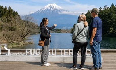 Mt. Fuji and Shiraito Falls Car Tour from Cruise port