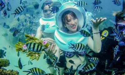 Nha Trang Sea Walk Adventure with Fresh Seafood Lunch