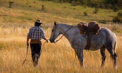 2-Day Private The Spirit of Patagonia - Ice Fields & Ranch Life