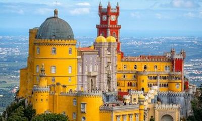 Sintra Private Half-Day Tour: Palaces, Cabo da Roca & Cascais