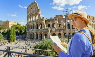 Private Full Day Limo Tour of Iconic Sights in Rome