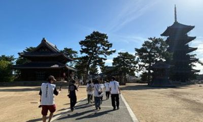 Kotohira–Zentsuji Udon Pilgrimage with Certified Udon Taxi Driver