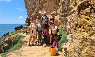 Rock climbing in Cascais
