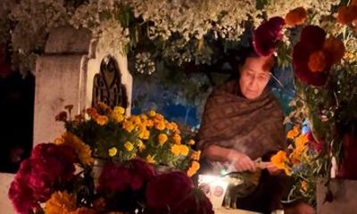 Day of the Dead in Oaxaca Cemetery Tour