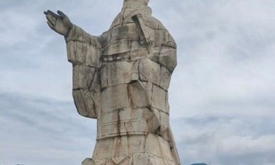 Private Transfer to Xi'an Terracotta Warriors with Local Driver