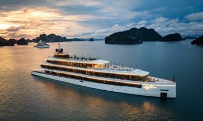 3 Day Halong Bay and Lan Ha Bay Luxury Cruise from Hanoi