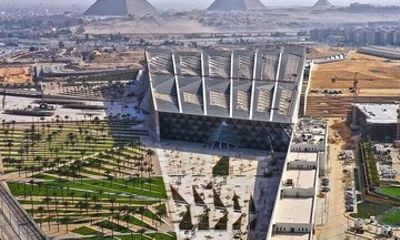 Grand Egyptian Museum Giza Pyramids and Sphinx in Private Tour