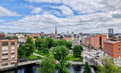 Explore Tampere Rajaportti Sauna by Foot