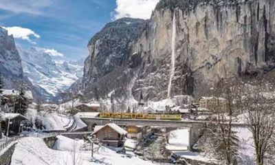 Private Interlaken to Grindelwald Tour from Zurich