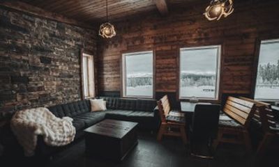Whitehorse's Coziest Aurora Viewing Experience