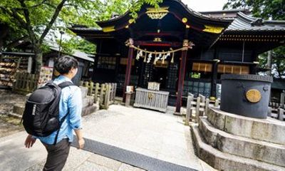 Cliffside Temple and Art Masterpieces in Japan