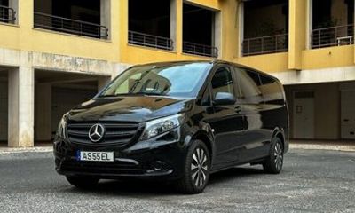 Private Porto Airport Transfer to Coimbra