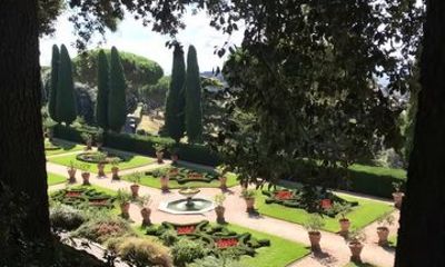 Castel Gandolfo - with private drop on and drop off