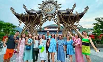 Da Nang Full Day Ba Na Hills and Golden Bridge Private Tour