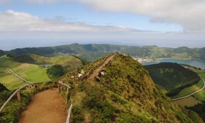 Half Day Private Tour to Sete Cidades Lakes in São Miguel