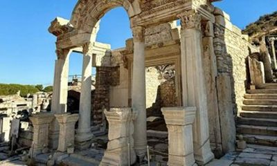 Saints and Senators A Self Guided Ephesus Tour