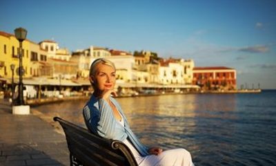 Chania Private Old Town and Waterfront Photoshoot