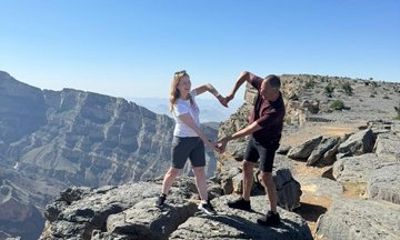 Shared Nizwa Fort & Souq, Al Hamra Old Village & Jebel Shams Tour