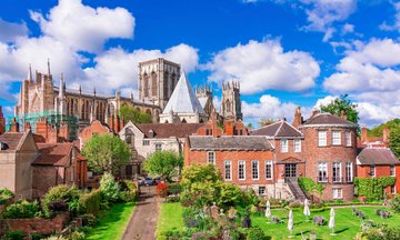 York Walking Tour with Audioguide on your Smartphone