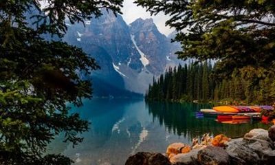 Lake Louise and Moraine Lake Golden Hour Tour