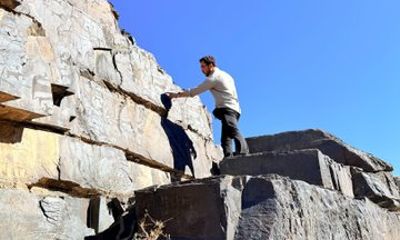 Bukhara: Nurata, Sarmyshsoy Petroglyphs & Gijduvan Day Trip