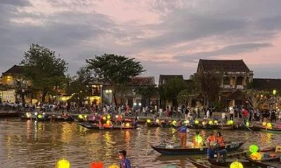 2 Day Da Nang Tour Ba Na Hills Golden Bridge and Hoi An