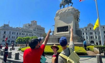 Historical Walking Tour: Legends of Lima