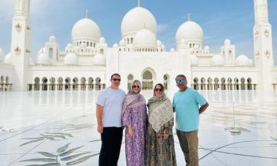 Private Abu Dhabi Tour Grand Mosque Qasr al Watan Louvre Museum
