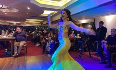 Cairo Nile Dinner Cruise with Live Entertainment and Hotel Pickup