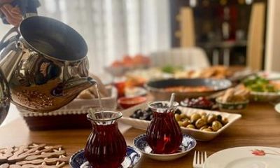Kemer Traditional Turkish Brunch Cooking with Locals