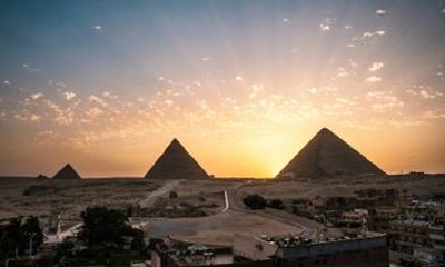 Private Car and Driver in Egypt for Your Stay