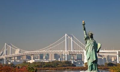 Tokyo Art and Odaiba Waterfront Private Tour 7 Hours