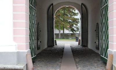 Discover Parnu Medieval Heritage and Seaside Charm