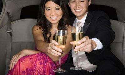 Birthday Celebration with Colombo City Tour by Limousine