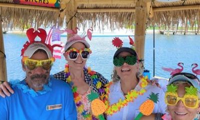 Bonita Springs Private Cruisin' Tikis Boat Cruise – 3 Hours