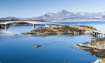 Private Skye Tour Fairy Pools and Talisker Distillery