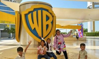 Abu Dhabi Day Tour with Warner Bros World & Iconic Landmarks