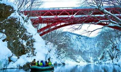 Private Half Day Tour Jozankei Snow Rafting and Onsen Sapporo