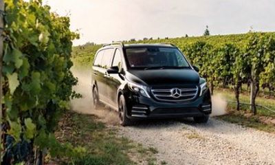 Hawke’s Bay Luxury Wine Tour for Two Winery Lunch and Mercedes
