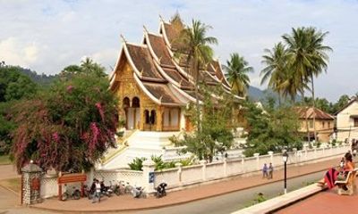 Luang Prabang UNESCO Heritage City and Pak Ou Caves Tour